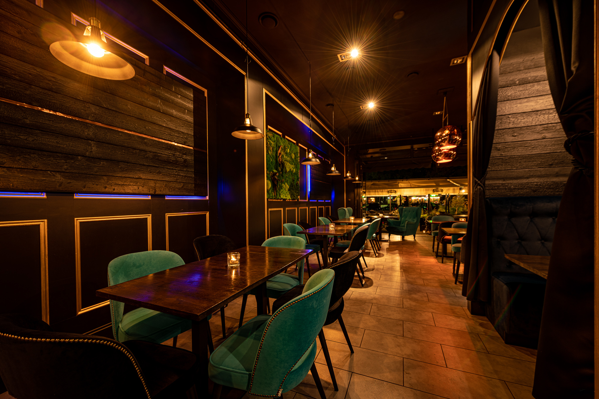 Das Innere des Black Pearl Restaurants